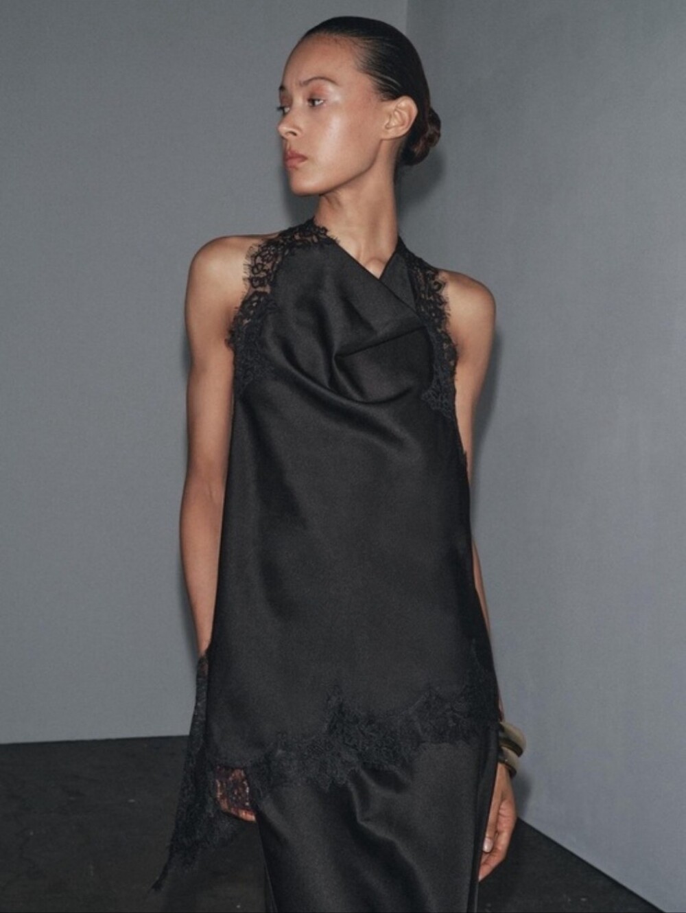 ZARA LACE HALTER TOP BLACK SIZE S - Picture 4 of 13
